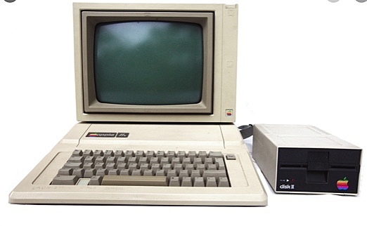 Apple Computers Donated to Schools