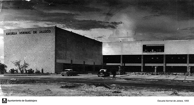Fundación de Escuela Normal de Jalisco