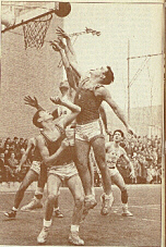 Primer partido oficial en México.