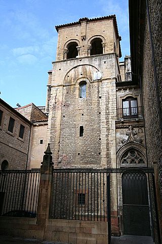 Torre vieja de San Salvador. (Catedral de Oviedo).