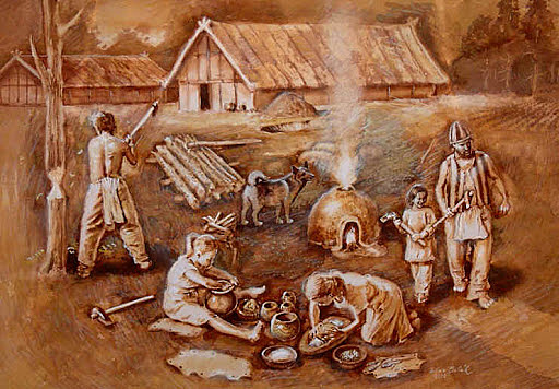 The Indus Valley Civilization showed signs of cultivation of cardamom, mustard, turmeric, and pepper. Some places indicated fermentation of grains, fruit juices, and grains. Sugar was already being produced in India.