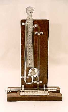 Manómetro de mercurio.