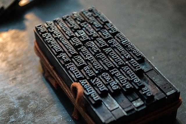 IMPREMTA DE TIPUS MÒBILS