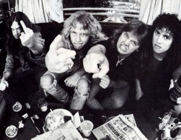 Metallica receives Cliff