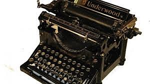 LA MÁQUINA DE ESCRIBIR