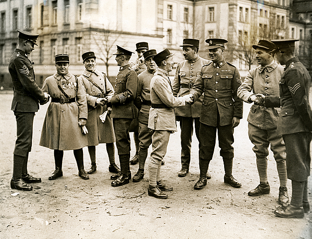 Louis XIV invades the Rhineland