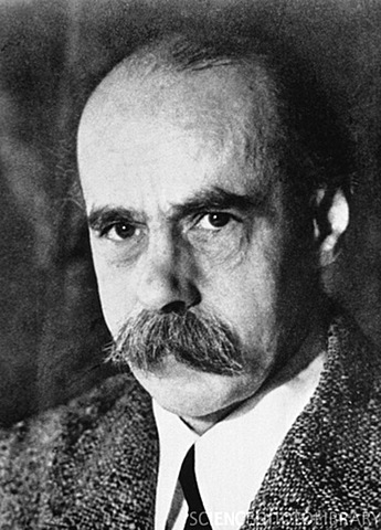 Evento 8: Nace la escuela Gestal