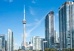 visit CN tower