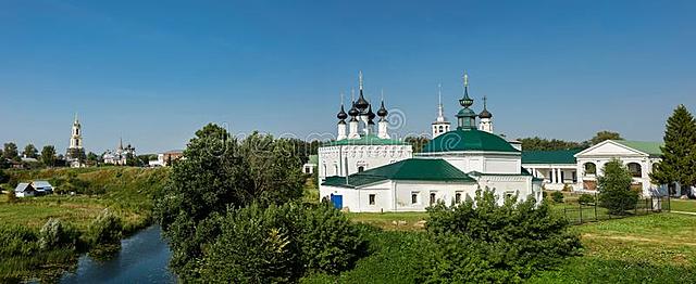 Ηγεμόνας  Suzdal μετατοπίζει το κέντρο εξουσίας απο το Κίεβο.