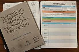 Producción  de manuales para el maestro,