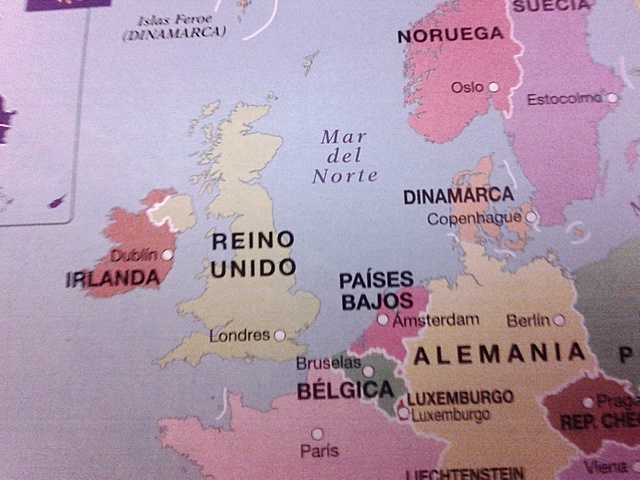 Denmark , Ireland and U.K join the EU