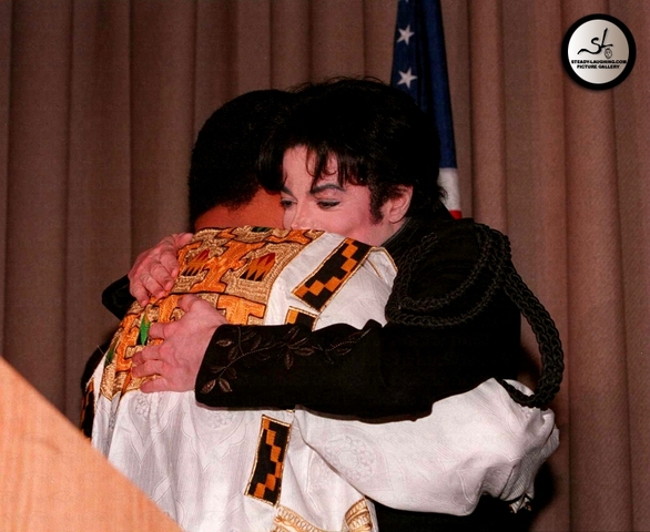 Humanitary work award