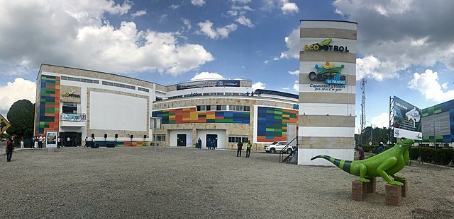 PRIMERA ECOBIBLIOTECA