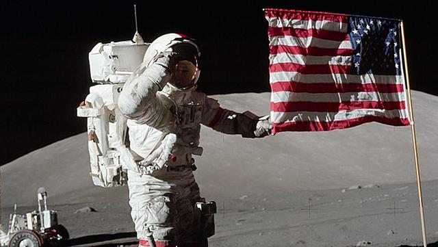 El primer home que va arribar a la lluna
