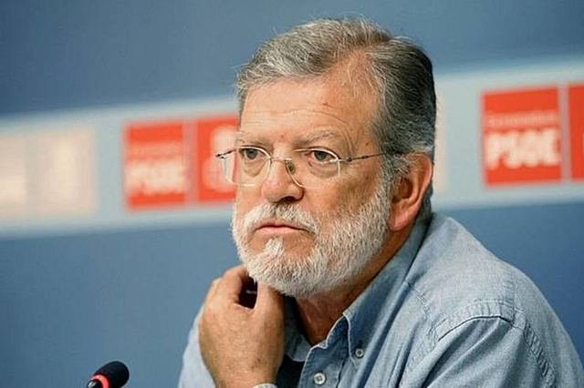 Ibarra se retira de la política