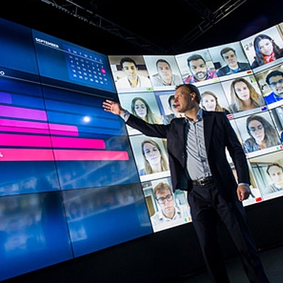 Timeline: Evolución de las Corrientes Teóricas y Epistemológicas que Sustentan el Desarrollo de la Informática Educativa.