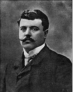 Naixement Francisco de Mora