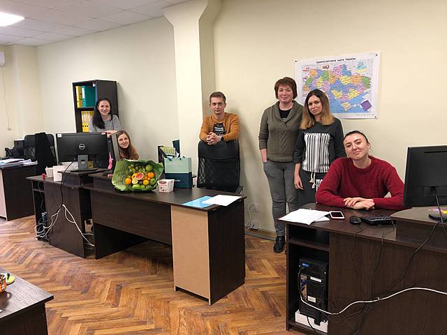 Катю та Олесю, з Днем Народження!