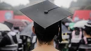 14 años  de edad sali de la secundaria