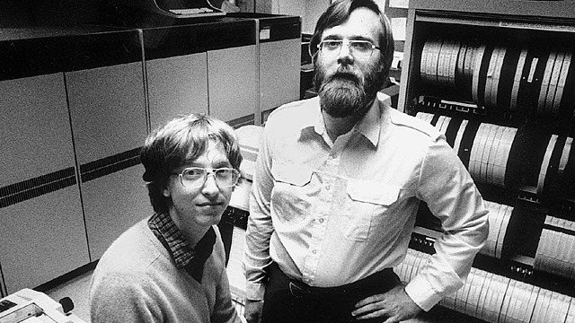 Paul Alen y Bill Gates fundan Microsoft