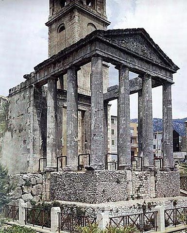 Templo de Hércules en Cori