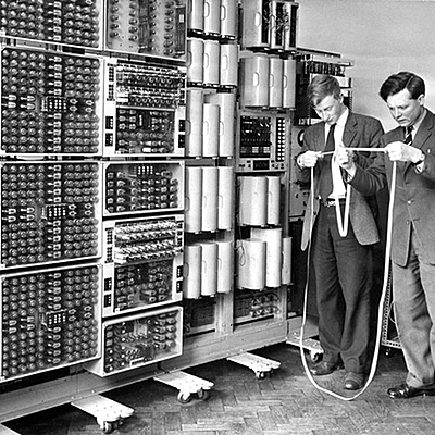 Timeline: GENERACIÓN DE LAS COMPUTADORAS