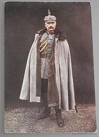 El Káiser Guillermo II abdicó de su cargo y se proclamó la República