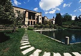 SE RETIRA AL MONASTERIO DE YUSTE