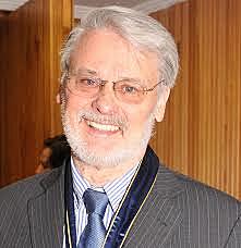 Definición de la educación a distancia según Moore