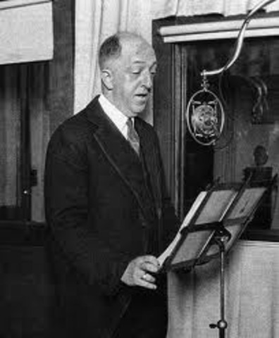 Charles "Doc" Herrold and Ray Newby began experimenting "wireless voice' and music broadcasting.