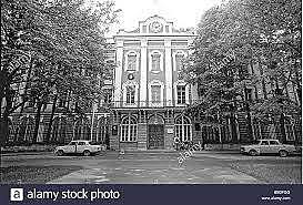 UNIVERSIDAD DE LENINGRADO