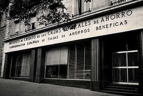 Cajas de Ahorros y Cooperativas de Crédito