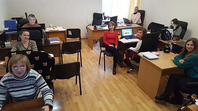 перший вулик))