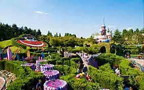 ALICE'S CURIOUS LABYRINTH (DISNEYLAND)