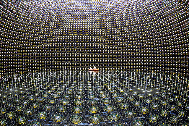 Descobriment neutrí