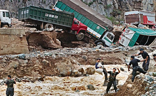 Fenómeno del Niño 97' (A nivel nacional, más afectado el Norte)