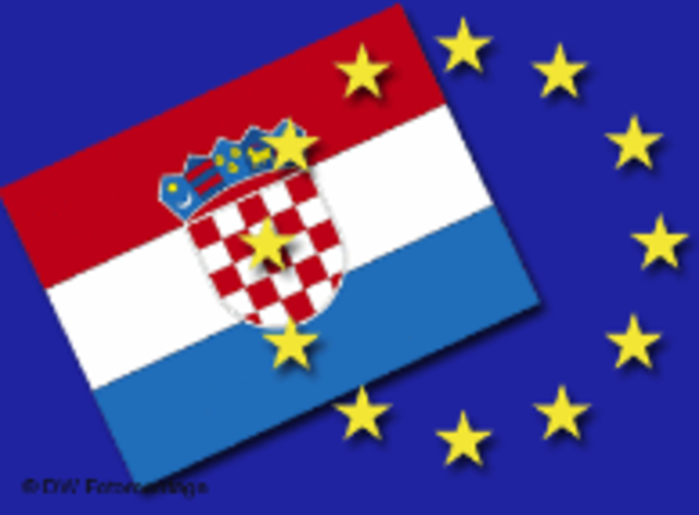 Croatia applies for EU Membership