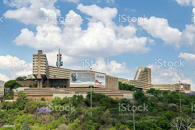 Eudecacion a distancia en Subafrica