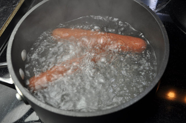 Cooking hot dogs
