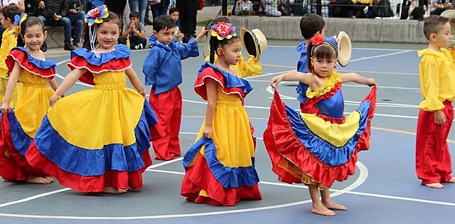 Documentos institucionales: Manual de convivencia