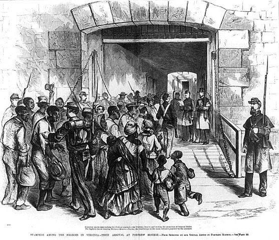 Slaves escape to the North