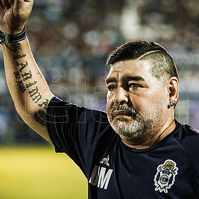 Timeline: BIOGRAPHY OF MARADONA