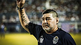 Timeline: BIOGRAPHY OF MARADONA