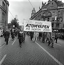 Norge mottok raketter og bomber fra USA