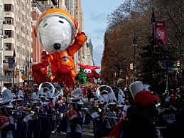 Macy's parade includes huge balloons