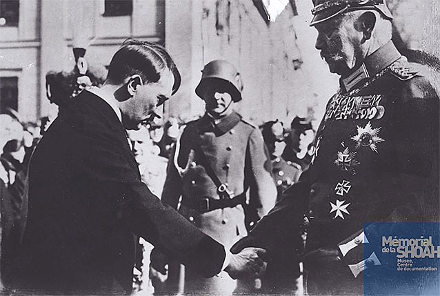 Hitler se convierte en canciller