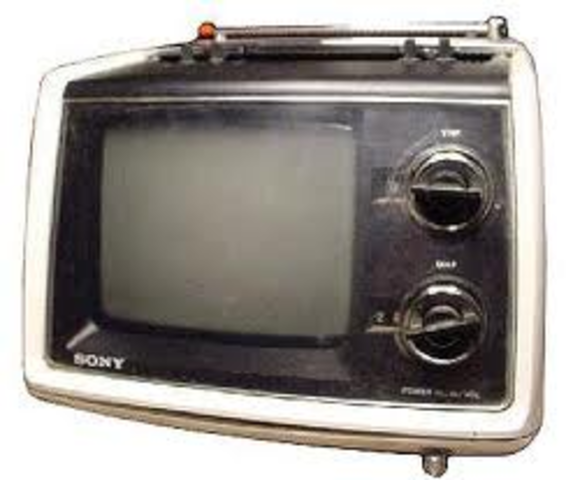 Sony introduces the first "solid-state" TV set