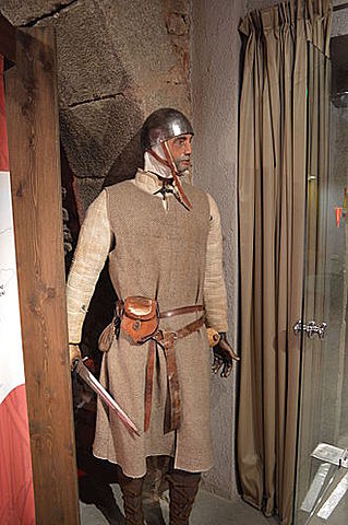 Los almogávares entregan a Aragón los ducados de Atenas y Neopatria.