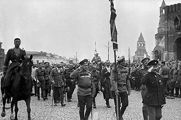 September 8-October 2, 1915