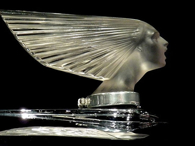 Victoire by René Lalique